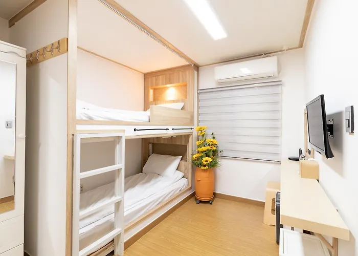 Hongdae 4min Soju House 게스트하우스